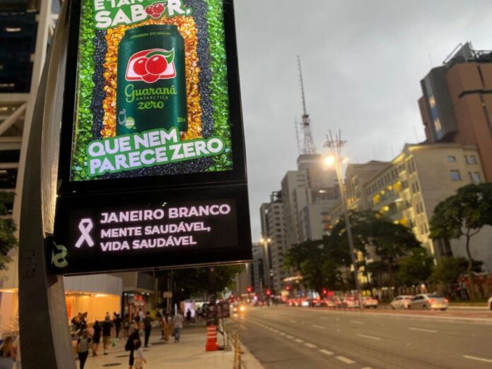 relogios-de-rua-de-sp-apoiam-a-campanha-janeiro-branco-2024-02